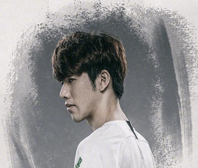 球发展中的 球发展中的