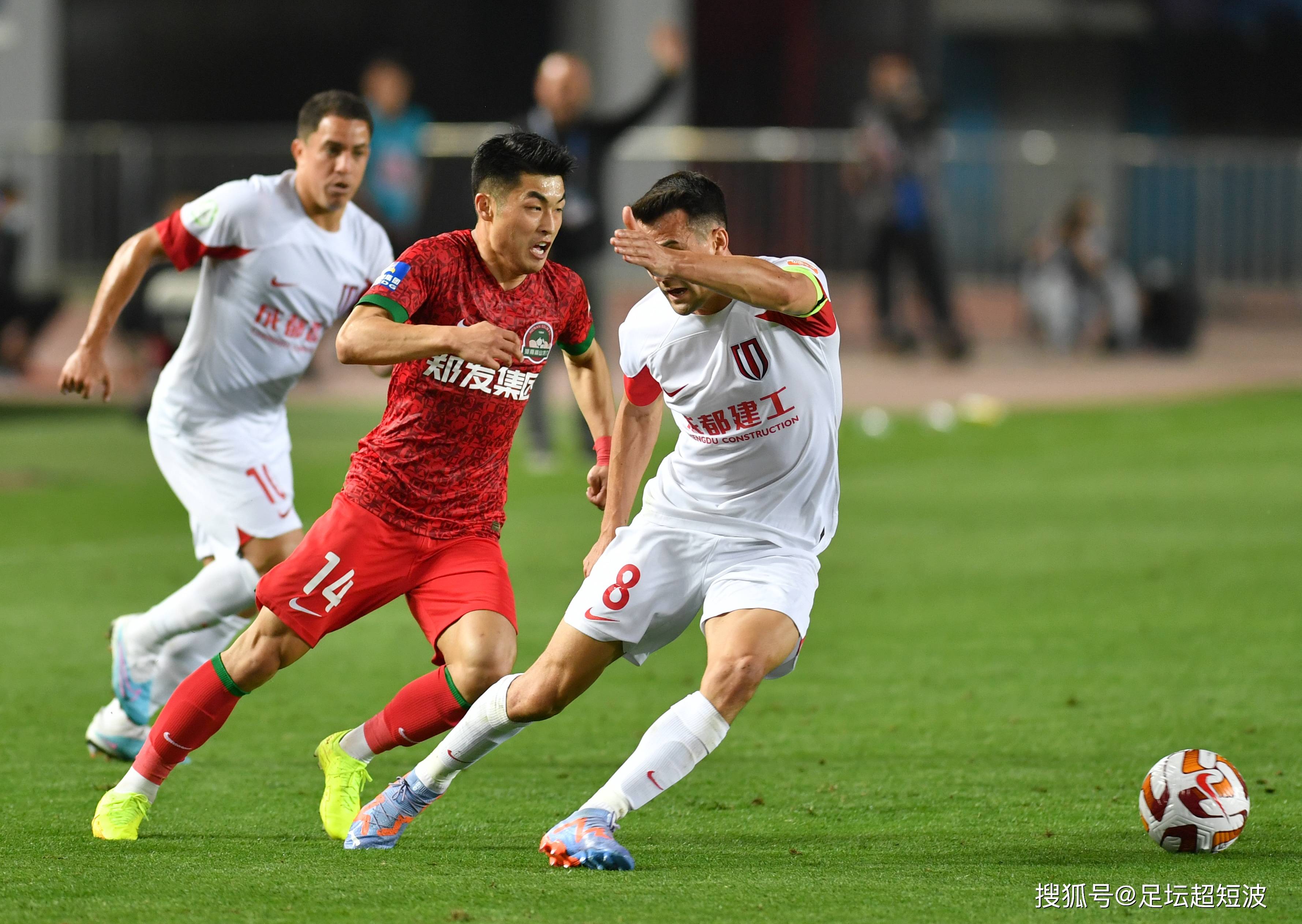 是摆在国安 是摆在国安